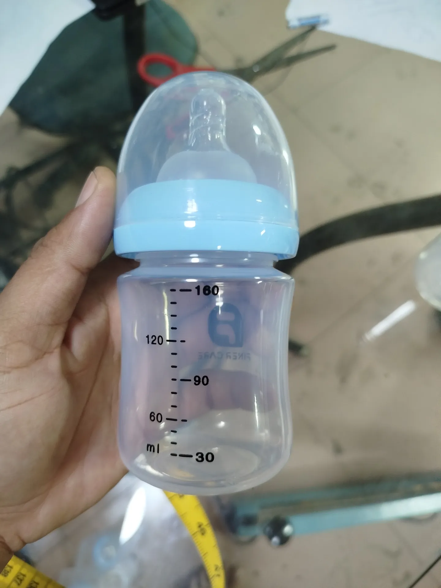 Botol dot bayi berbagai warna dan kapasitas